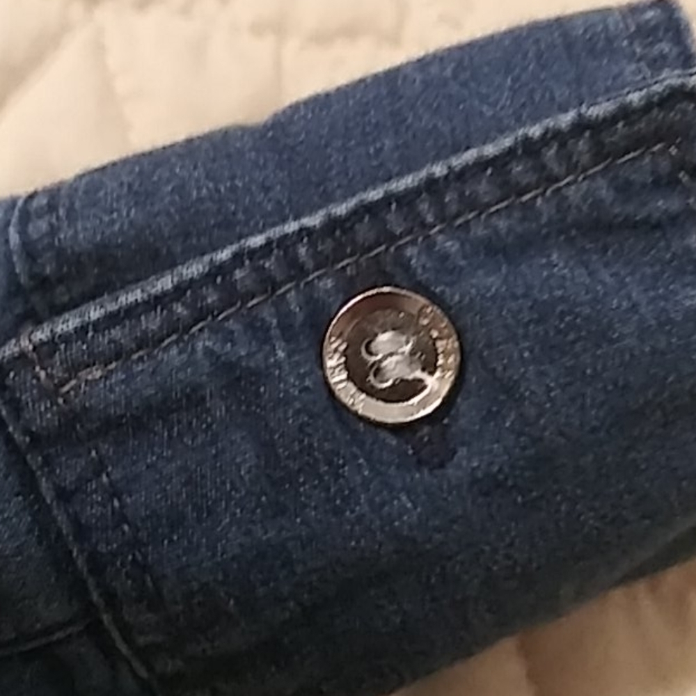 Guess los Angeles denim shirt. - Picture 10 of 16